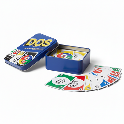 علبة معدنية زرقاء للعبة الكروت DOS الأصلية مع عرض لمجموعة من البطاقات الملونة.